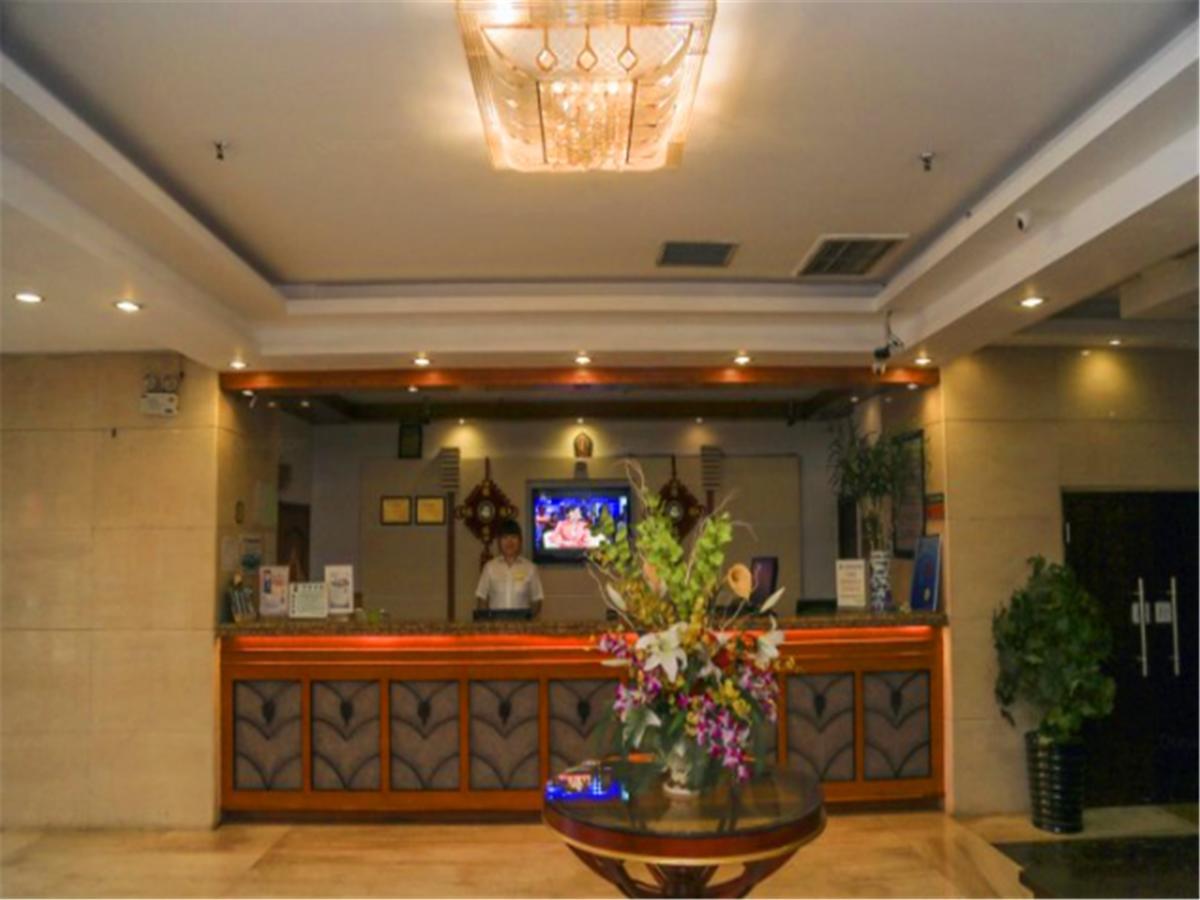 Greentree Inn Liaoning Dalian Wangjia Qiao Business Hotel Extérieur photo
